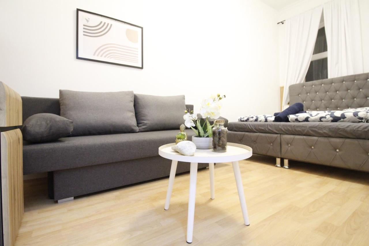 Comfort Triple Room Th Wiedeń Zewnętrze zdjęcie